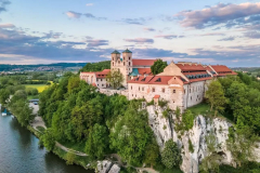 564597350_1409883223801432_3290675812696722487_n-1