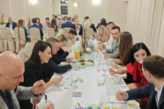 2a48917d-1570-44da-8937-b1db7690784b